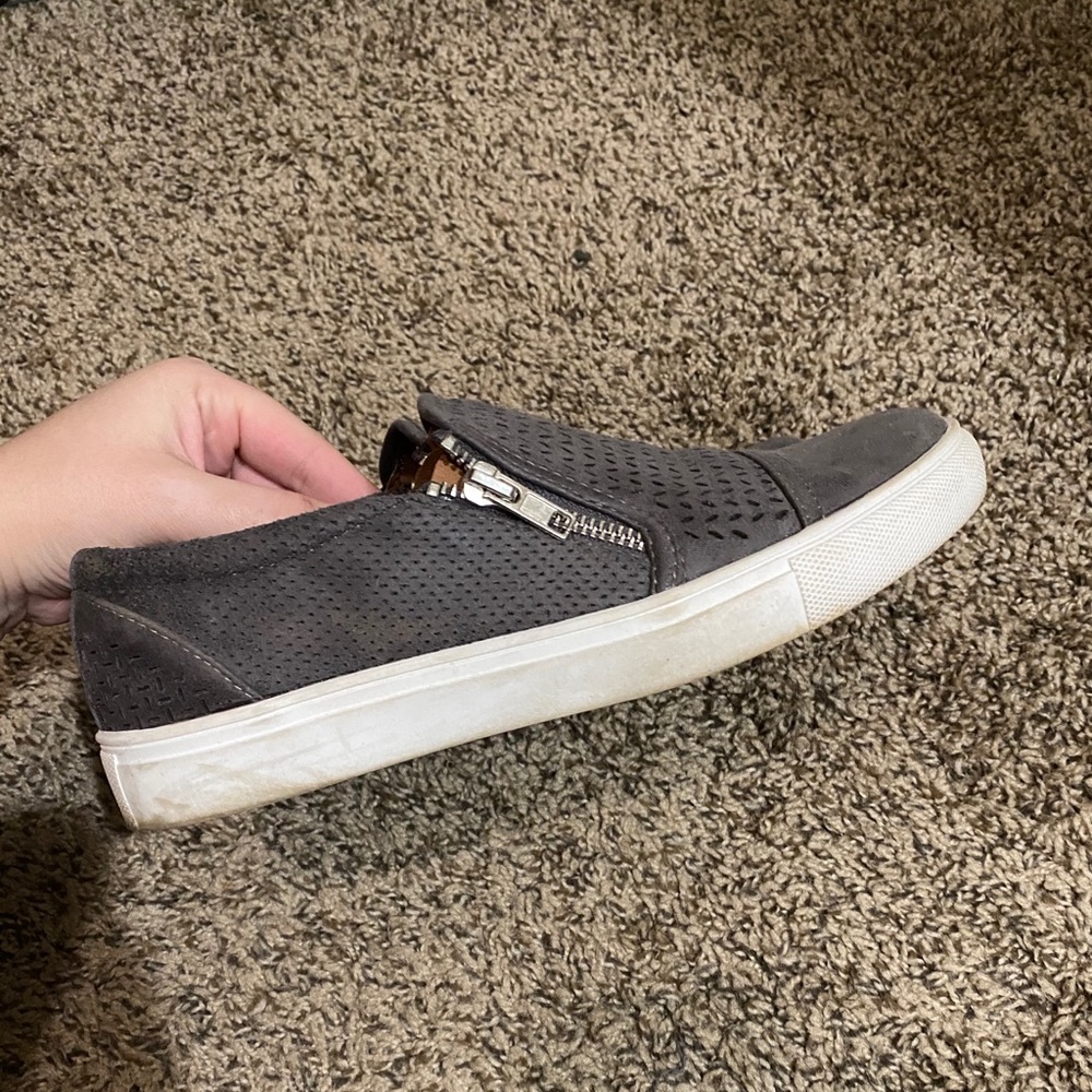 REPORT Alexa Shoe